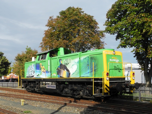 Abb.: Führerstandsmitfahrten sind beliebt, kommt man hier der Lokomotive doch ganz nahe. Auch dieses Jahr besucht uns wieder eine Lok der Fa. METRANS/SUNRAIL - beim Design gibt es diesmal aber eine Überraschung!