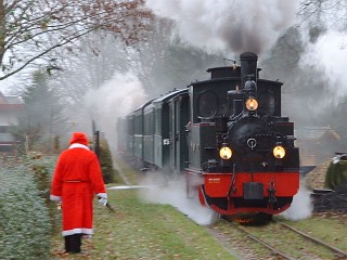 Abb.: Der Nikolaus steigt zu