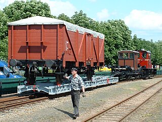 Die Rollwagen 177 und 178 bei einer Vorführung